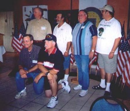 Reunion 03 photo1.jpg (34479 bytes)